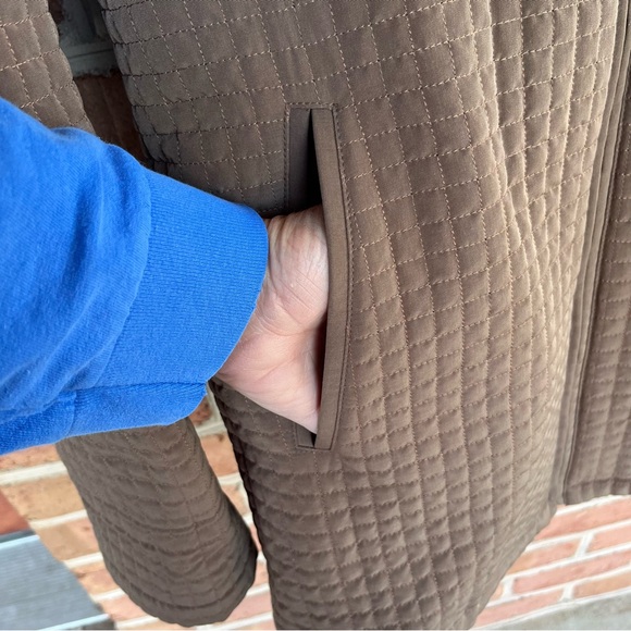 Worthington, black and tan quilted car coat zip up with hood size: small - Picture 11 of 14